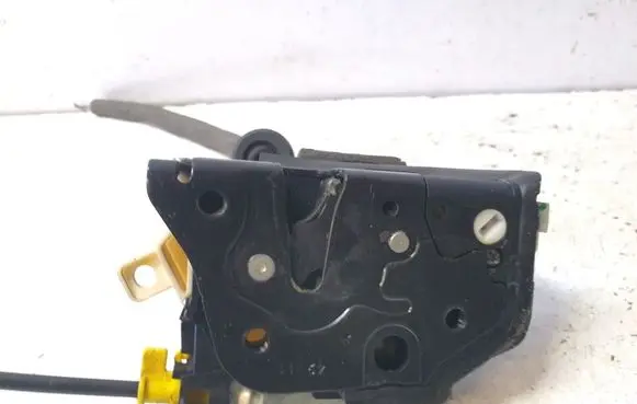 Audi A8 S8 D4 4H Front door lock 8J1837016C