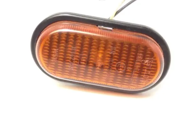 Renault Kangoo I Front fender indicator light 7700847333