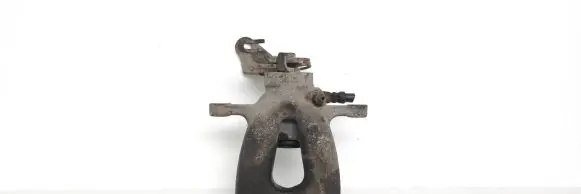 Alfa Romeo 159 Rear brake caliper A823