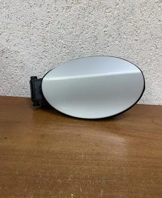 Mercedes-Benz E A207 Fuel tank cap A2076300167 A005846517