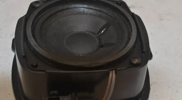 Audi A8 S8 D3 4E Front door speaker 4E0035411P 373071002 280380002