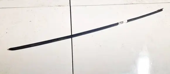 Audi A3 S3 8P Windshield trim 