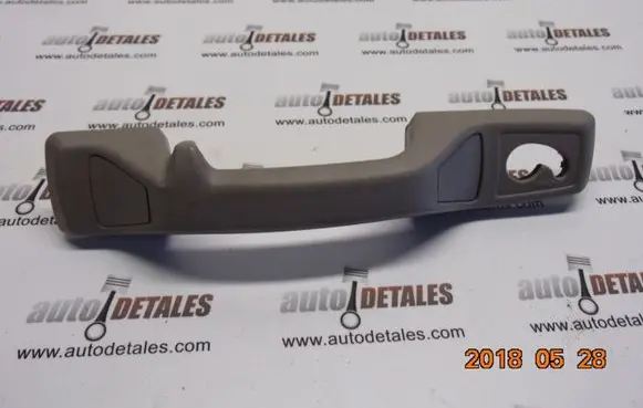 Volvo XC90 Rear interior roof grab handle