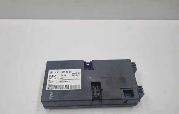 Mercedes-Benz E W211 Seat control module A2118203626 2118203626