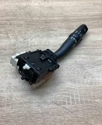 Toyota Corolla Verso AR10 Indicator stalk 173650A 8414005110