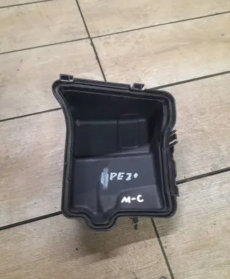 Peugeot 1007 Fuse box cover 9657287180