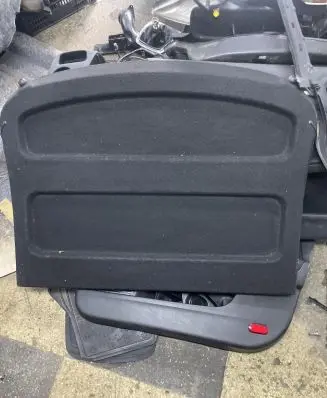 Ford Mondeo MK IV Rear windscreen sun blind/shade 