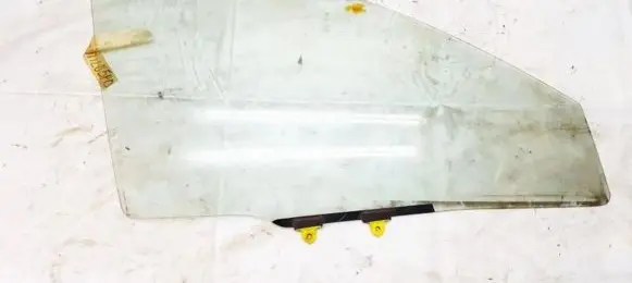 Mitsubishi Lancer Front door window glass four-door