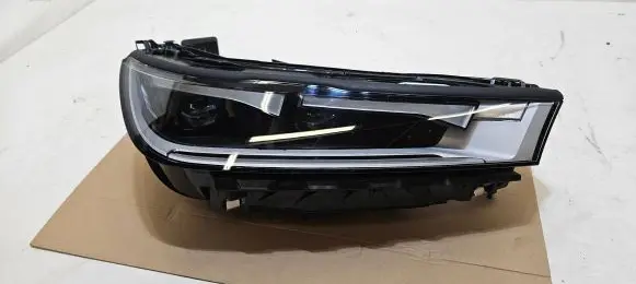 BMW iX Headlight/headlamp 5A3CE92-04