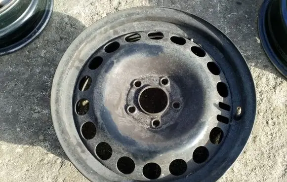 Opel Zafira B R16 steel rim 2160135