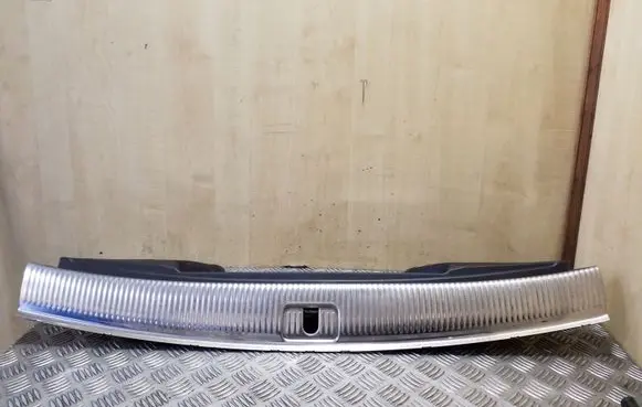 Audi Q5 SQ5 Trunk/boot sill cover protection 8R0864513C 8R0864331C