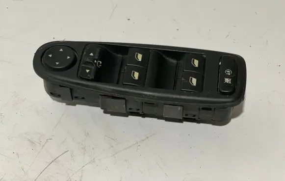 Citroen C4 Grand Picasso Electric window control switch