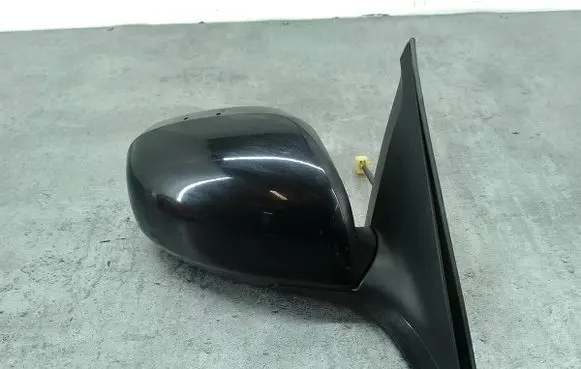 Front door electric wing mirror