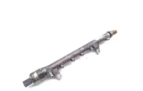 Fuel main line pipe
