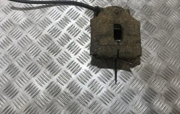 BMW X3 E83 Front brake caliper