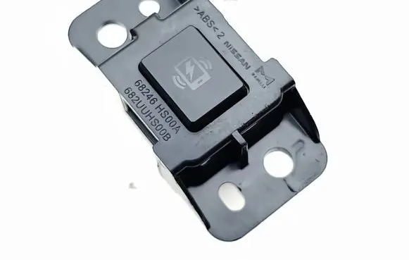 Nissan Juke II F16 Other dashboard 68246HS00A 682UUHS00B