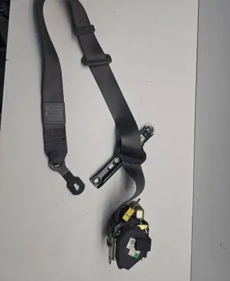 Audi A8 S8 D2 4D Front seatbelt 566339401