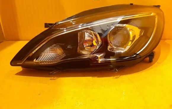 Peugeot 308 Headlight/headlamp 1628555480