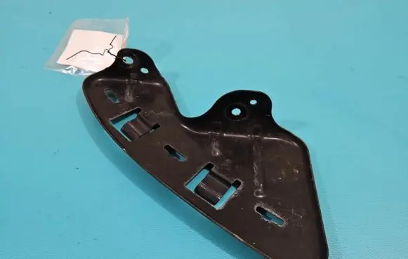 KIA Sportage Headlight/headlamp mounting bracket IMPRK1388865
