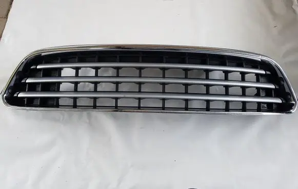 Mini Cooper Countryman R60 Front bumper upper radiator grill