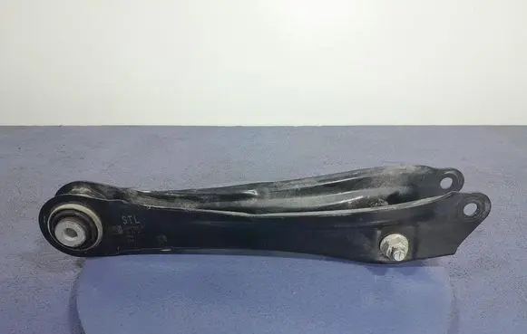 BMW X3 E83 Rear control arm 6871020