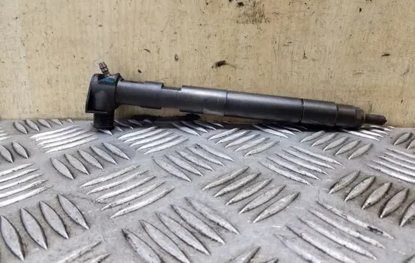 Chevrolet Orlando Fuel injector 28264952 25183185