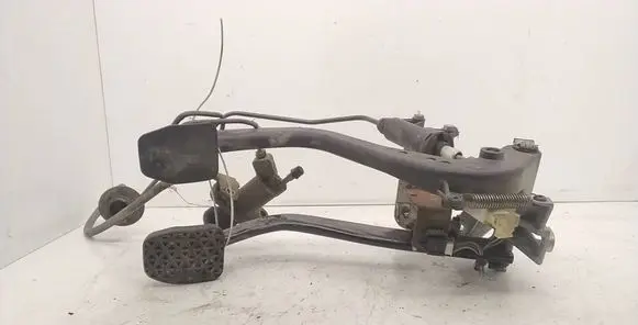 BMW 3 E46 Pedal assembly 35111163863