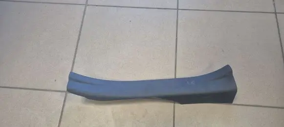 Toyota Auris E180 Rear sill trim cover 6791802300