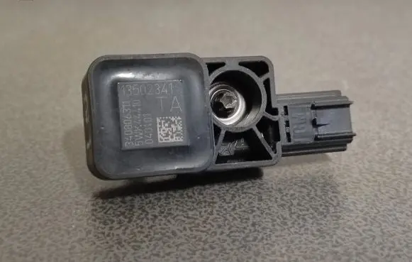 Opel Insignia A Airbag deployment crash/impact sensor 13502341