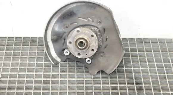 Audi A8 S8 D4 4H Rear wheel hub