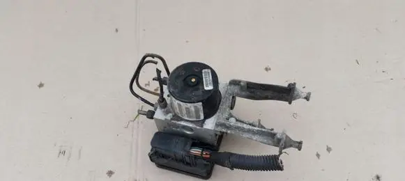 Chrysler 300 - 300C ABS Pump 04686702AC