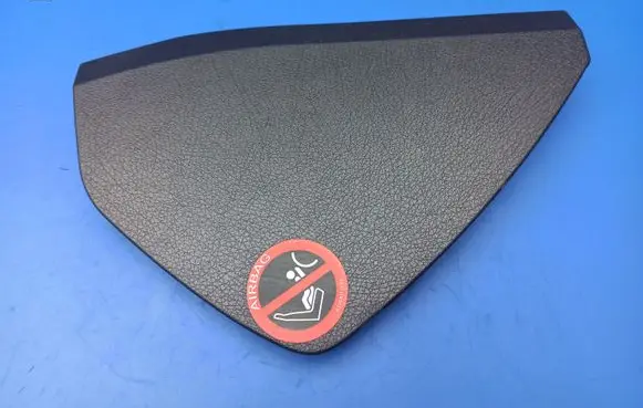 Mercedes-Benz E W211 Dashboard side end trim 2116800478 T0013782