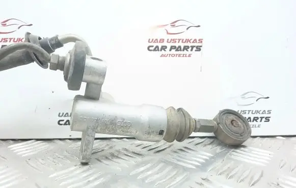 Clutch master cylinder
