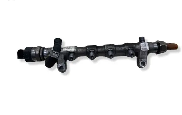 Volkswagen Tiguan Fuel main line pipe 03L130089J