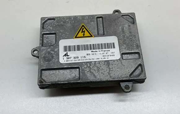 Audi A3 S3 8P Headlight ballast module Xenon 1307329115