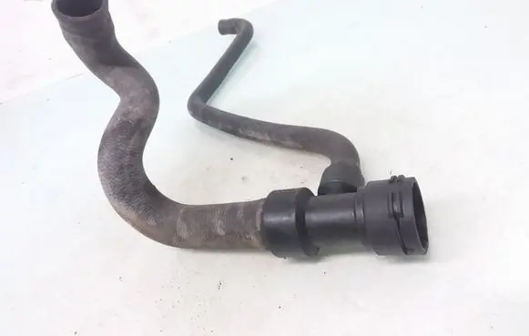 Audi A4 S4 B5 8D Engine coolant pipe/hose 8D0121055F