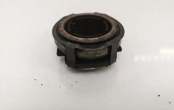 Volkswagen Golf V clutch release bearing 02T141165F