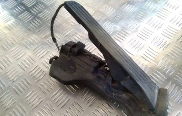 Skoda Octavia Mk2 (1Z) Accelerator pedal position sensor 1K1721503P