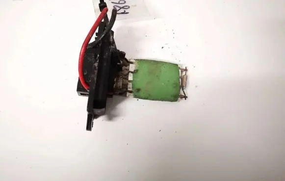 Heater blower motor/fan resistor