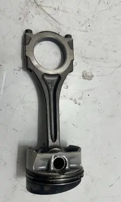 Bentley Continental Piston R02184L104