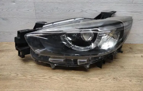 Mazda CX-5 Headlight/headlamp KD3151040