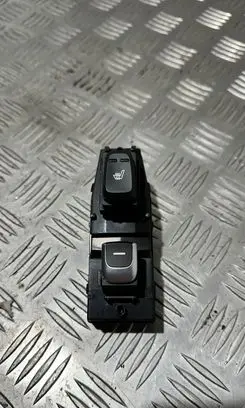 KIA Sportage Seat heating switch 93590F1020