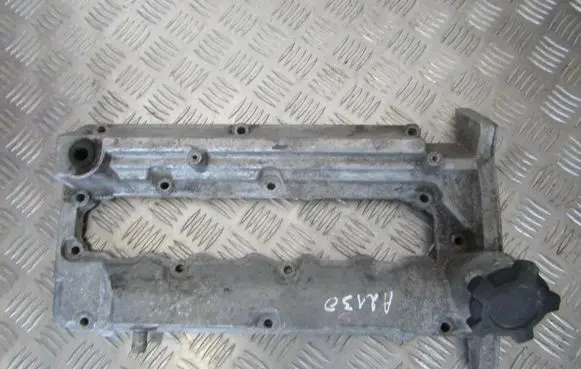 Mitsubishi Pajero Rocker cam cover 1772