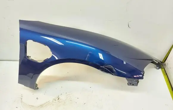 Porsche Taycan 9J1 Fender PORTAYBLO308196