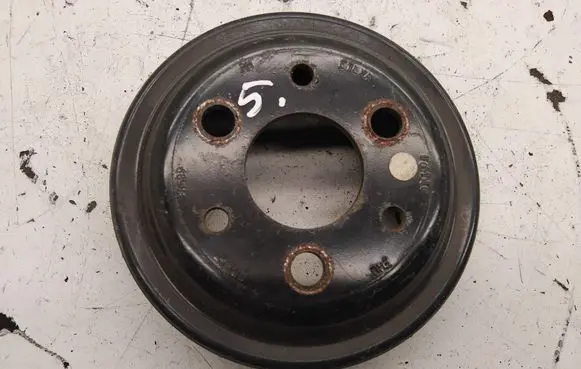 Ford Fiesta Water pump pulley CM5Q8509