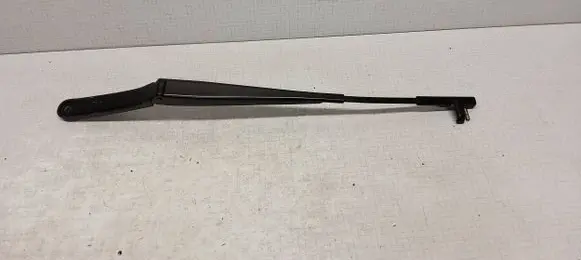 Skoda Octavia Mk2 (1Z) Front wiper blade arm 1Z1955409A 1Z1955409