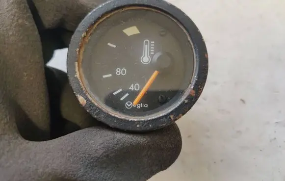 Mercedes-Benz 100 W631 Other dashboard 6315420305