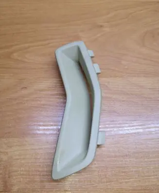 Volvo XC60 Seat belt trim 01287357