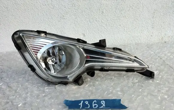 Hyundai i40 Front fog light 3Z010