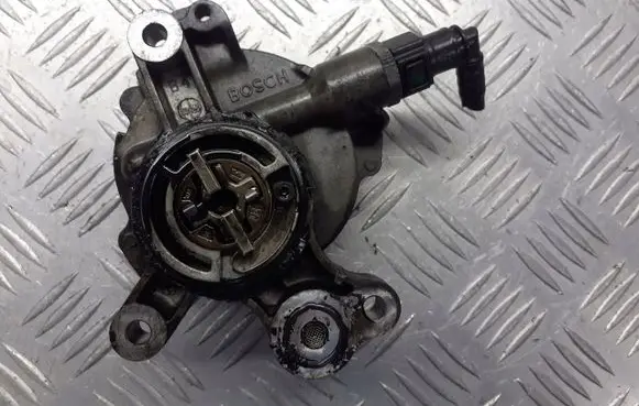 Ford C-MAX I Vacuum pump D165-1B